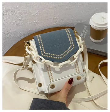 Fashionable Women's Crossbody Shoulder Bag