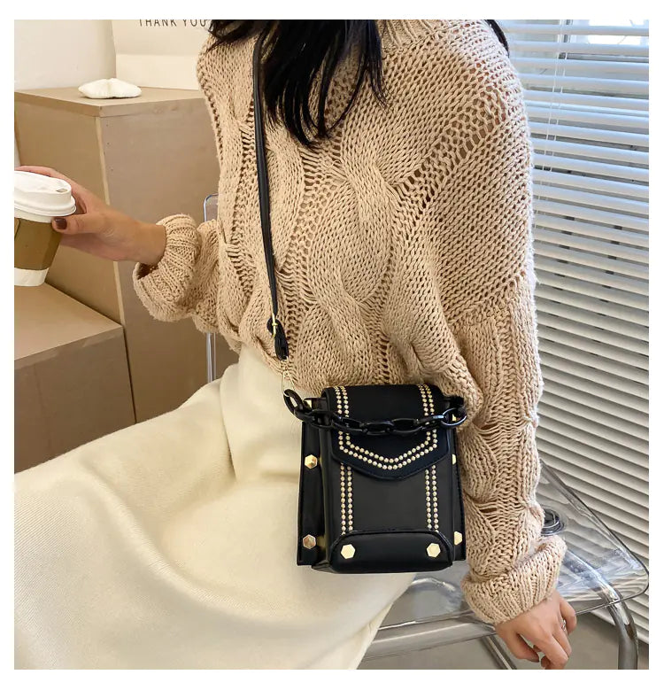 Fashionable Women's Crossbody Shoulder Bag