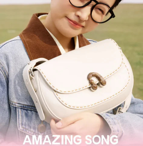 Fashionable Women's Saddle Bag - Shoulder Crossbody Bag