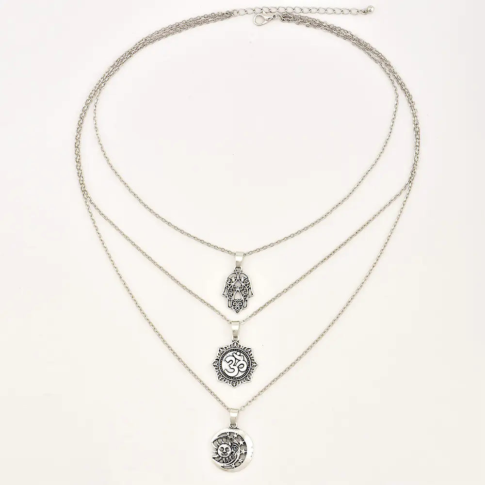 3D Star and Moon Pendant Layered Necklace