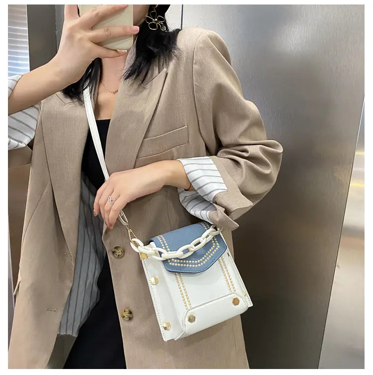 Fashionable Women's Crossbody Shoulder Bag