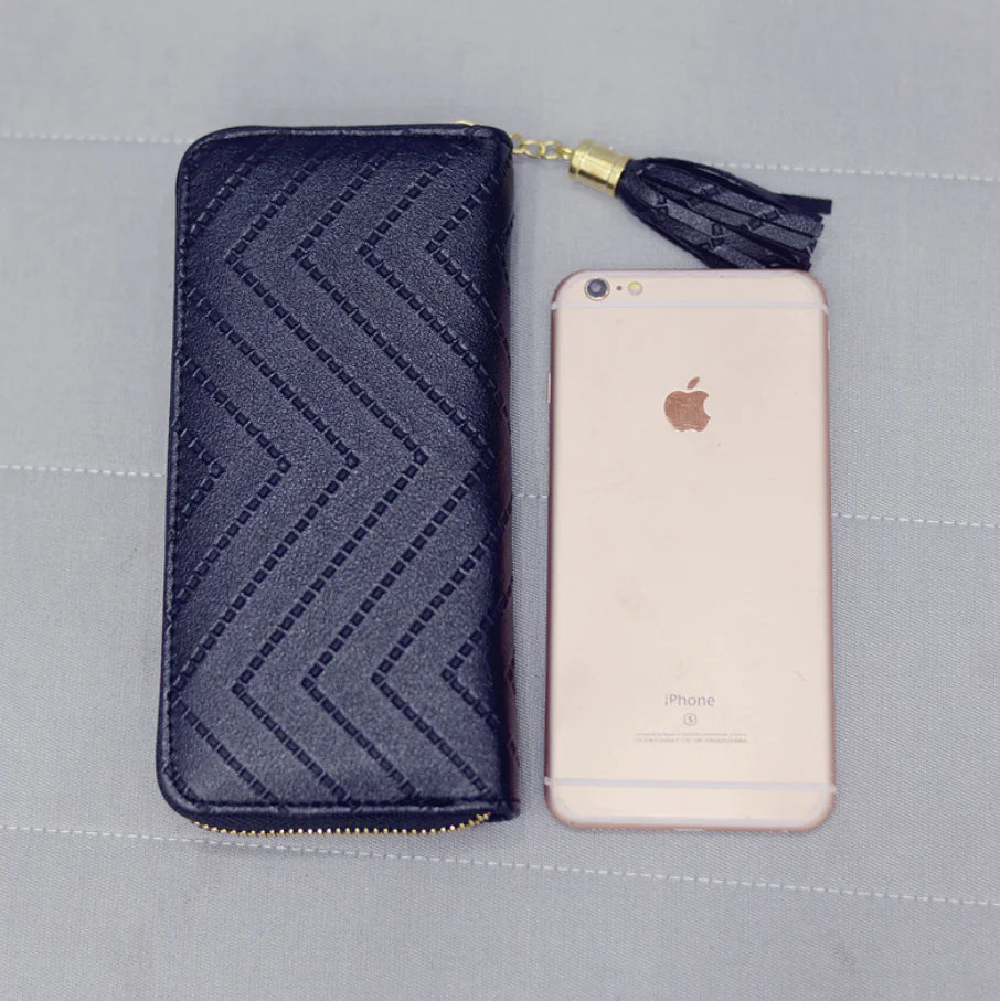 Stylish Long Women's Wallet with Zipper and Phone Pouch